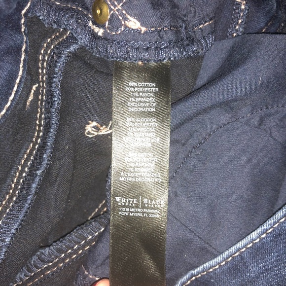 WHBM SKINNY LEG JEANS - Picture 6 of 6